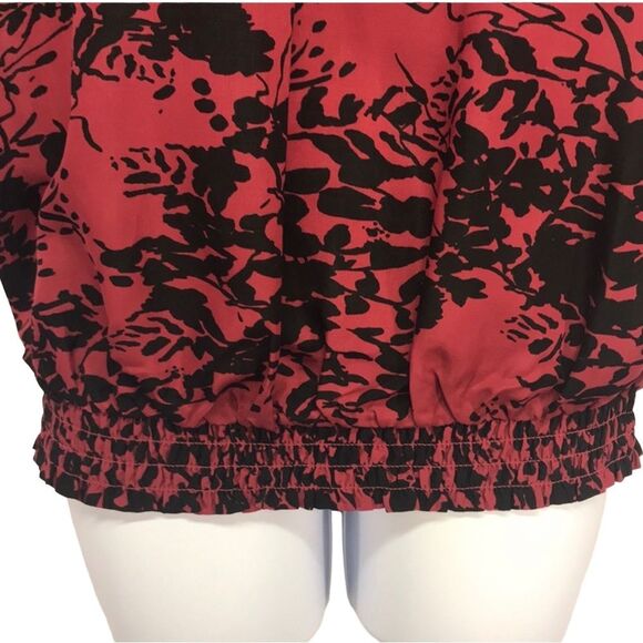 The Limited Red & Black Velvet Embossed Top Sz. small - Picture 3 of 8